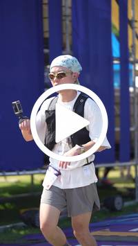 BIB:  <button type="button" onclick="openModal(27202817)" class="btn btn-primary btn-sm float-right" data-toggle="modal" data-target=".modal-high-quality">
                <i class="fa fa-download"></i> Download
                </button>